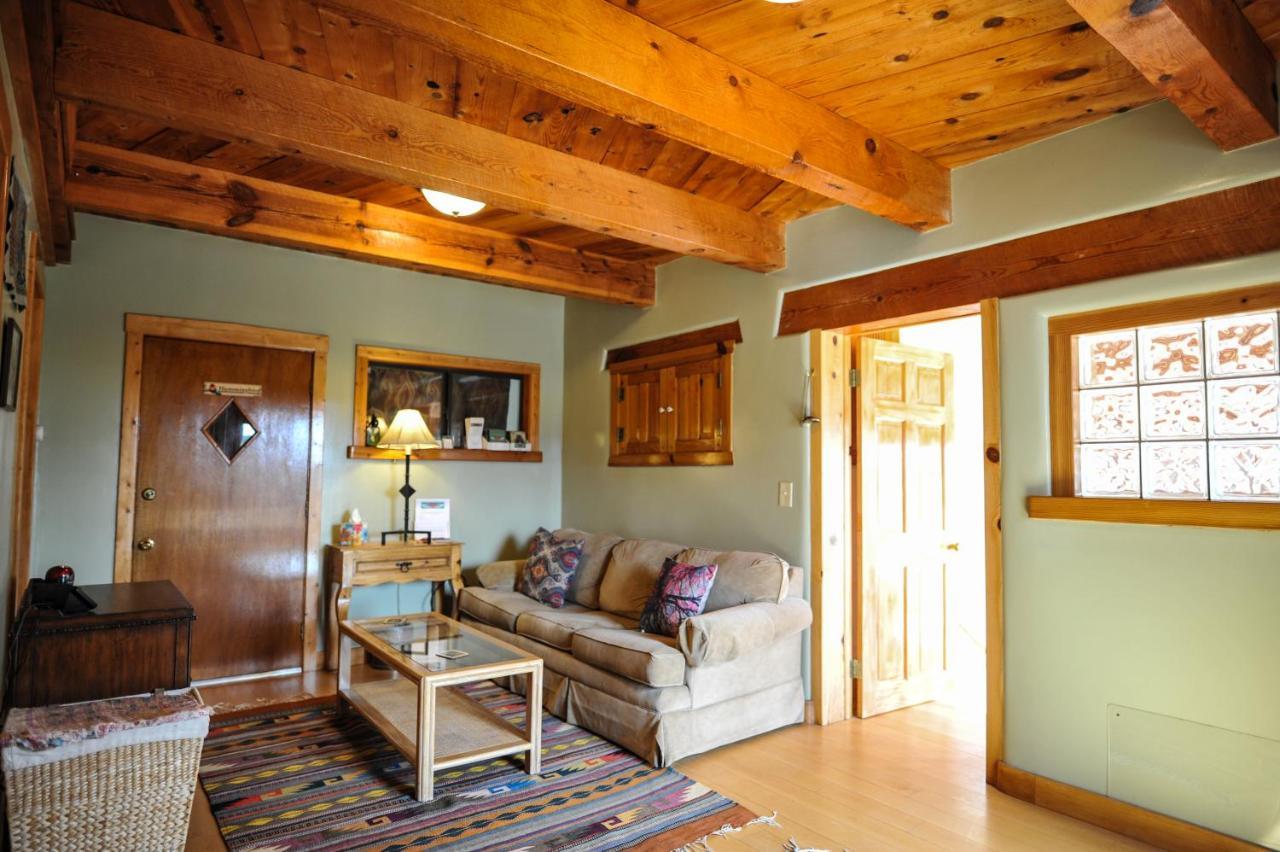 Appartement Heart And Wings Retreat Center à Silver City Extérieur photo