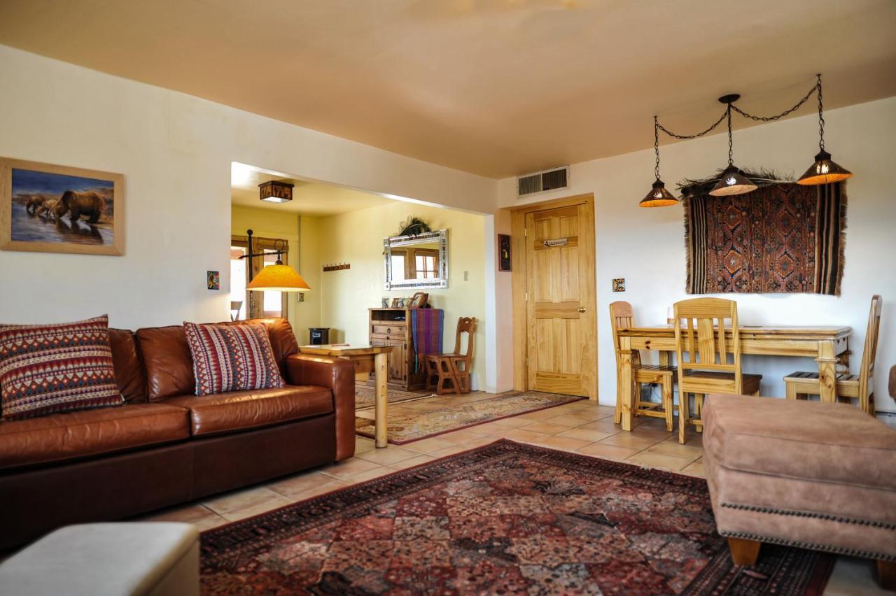 Appartement Heart And Wings Retreat Center à Silver City Extérieur photo