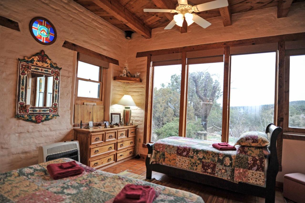 Appartement Heart And Wings Retreat Center à Silver City Extérieur photo