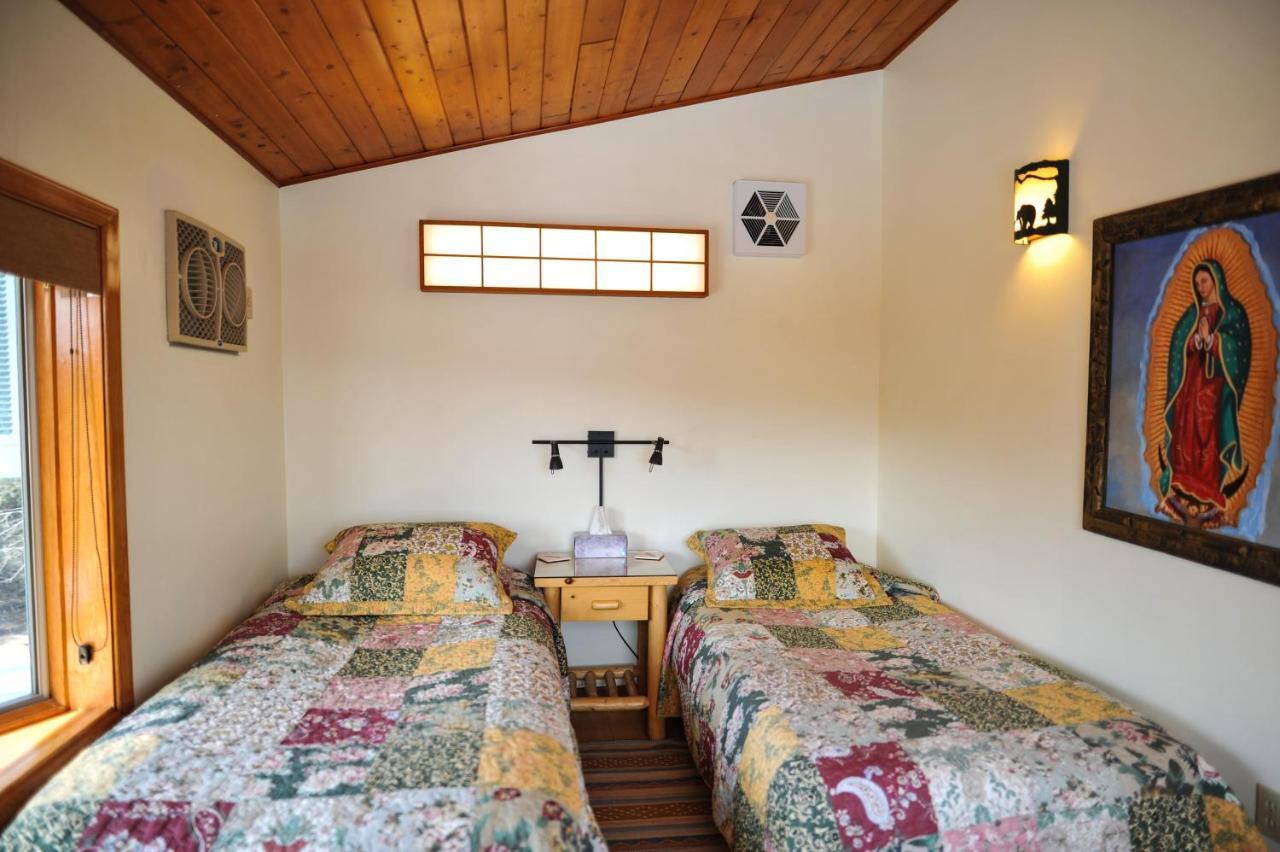 Appartement Heart And Wings Retreat Center à Silver City Extérieur photo