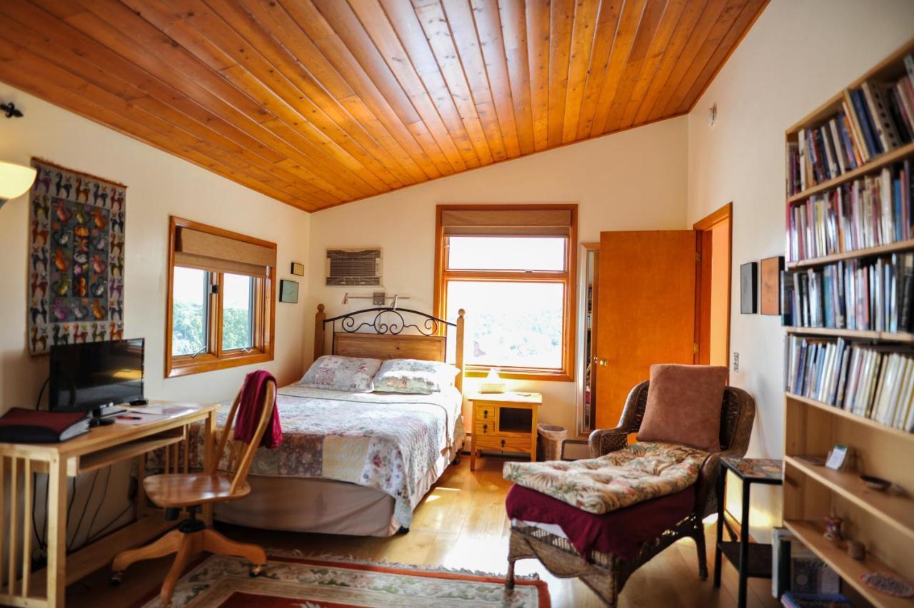 Appartement Heart And Wings Retreat Center à Silver City Extérieur photo