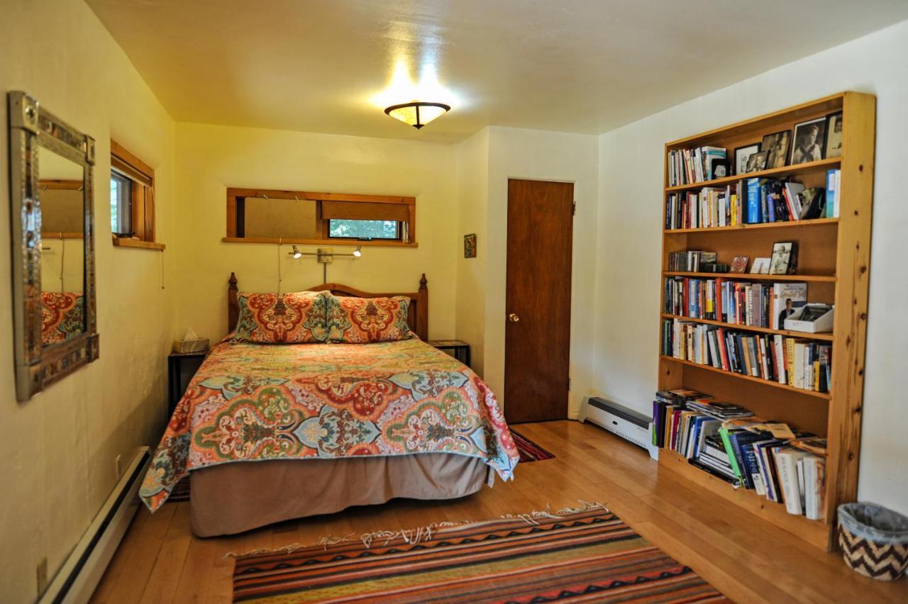 Appartement Heart And Wings Retreat Center à Silver City Extérieur photo