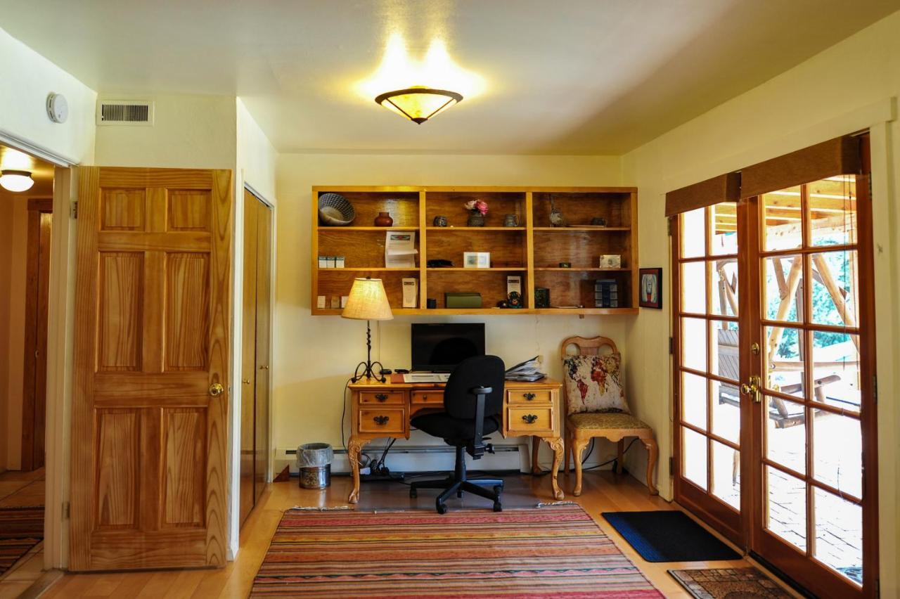 Appartement Heart And Wings Retreat Center à Silver City Extérieur photo